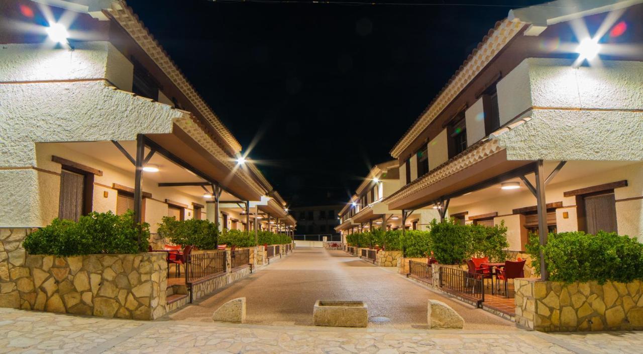 Casas Rurales Los Olivos Alcala del Jucar Exterior photo