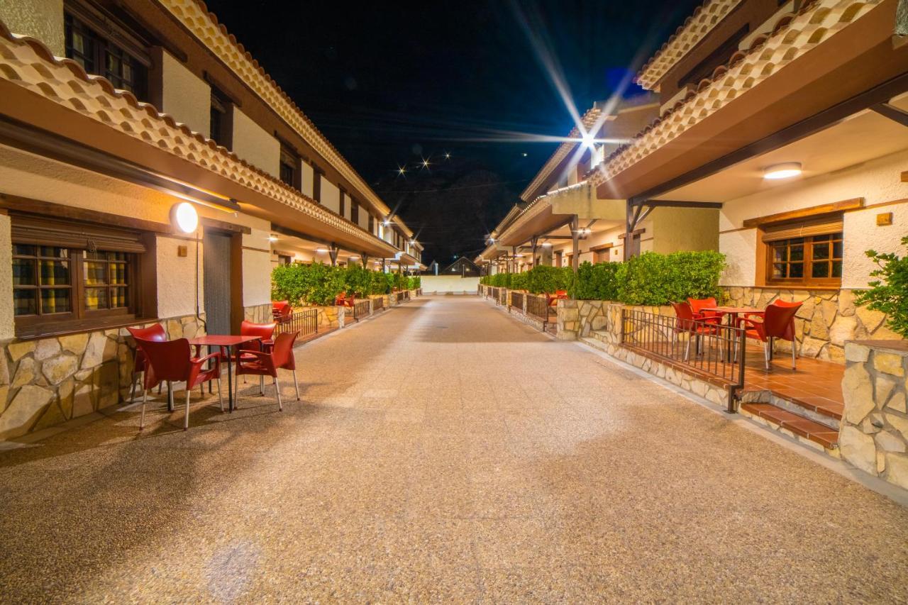 Casas Rurales Los Olivos Alcala del Jucar Exterior photo